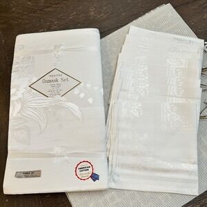 Vintage Damask 9 Piece Set Tablecloth & Napkins Lily of the‎ Valley Pattern NEW